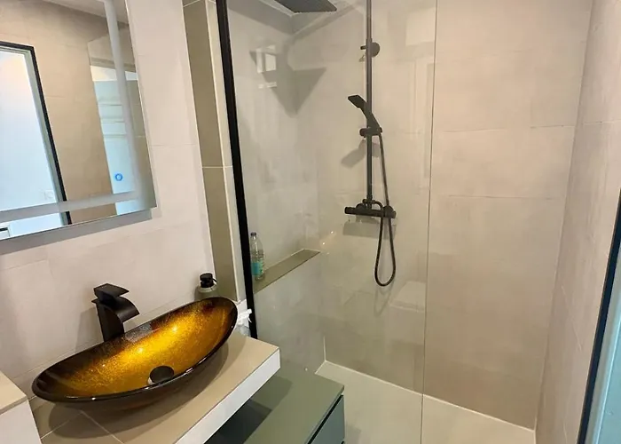 Charmant Studio Climatise A Riquier, Proche Mer & Gare Nice